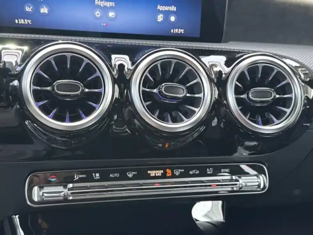 Mercedes Classe A 200 d amg line — photo 17