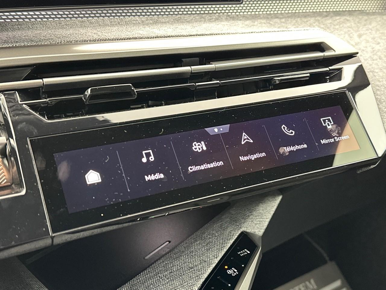 Peugeot 3008 hybrid 145 e-dcs6 gt — photo 28