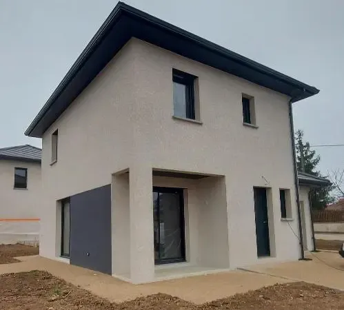 Maison 4 pièces 84 m²