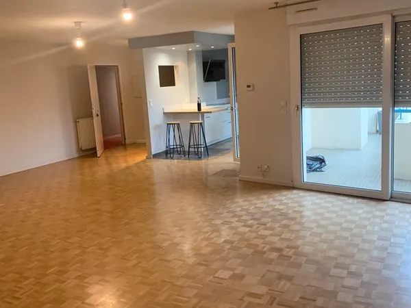 Particulier loue grand appartement duplex 125 m² dans Jurançon hyper centre
