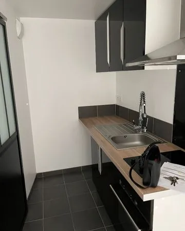 Appartement centre-ville laval