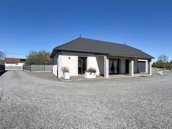 Maison 5 pièces 140 m²