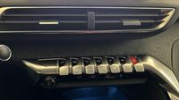Peugeot 3008 1.6 THP 165ch Crossway S&S EAT6 — photo 26