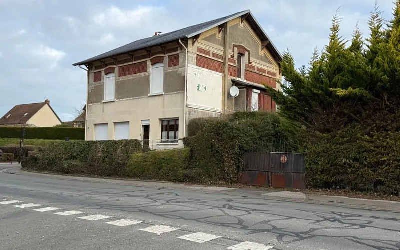 Photo 1