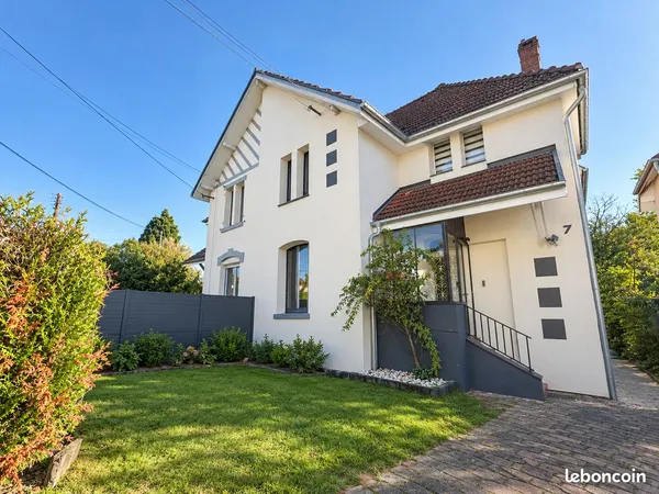 Maison 9 pièces 154 m²