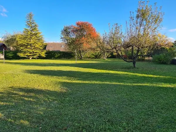 Terrain à bâtir de 700 m² à ANNET-SUR-MARNE (77)