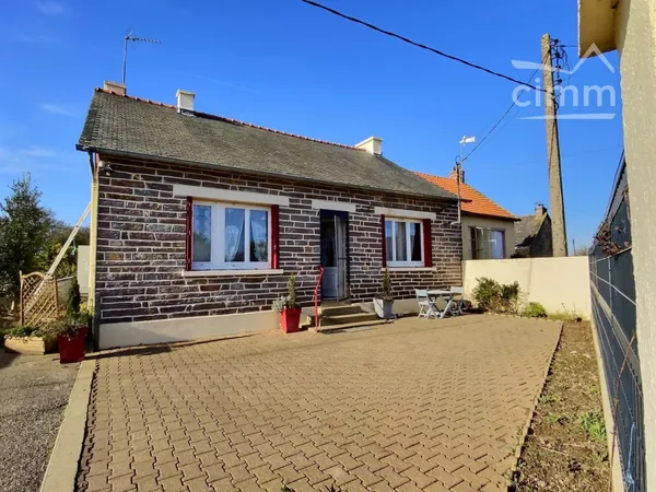Maison de 105 m2 avec 800 m2 de terrain - PIPRIAC