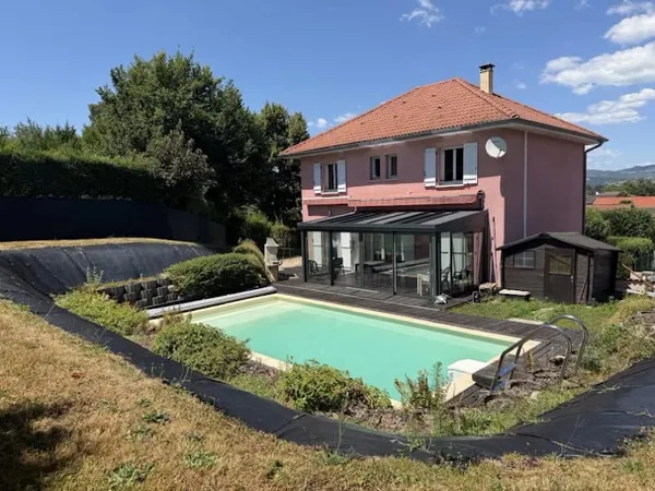 Villa 6 pièces 127 m²