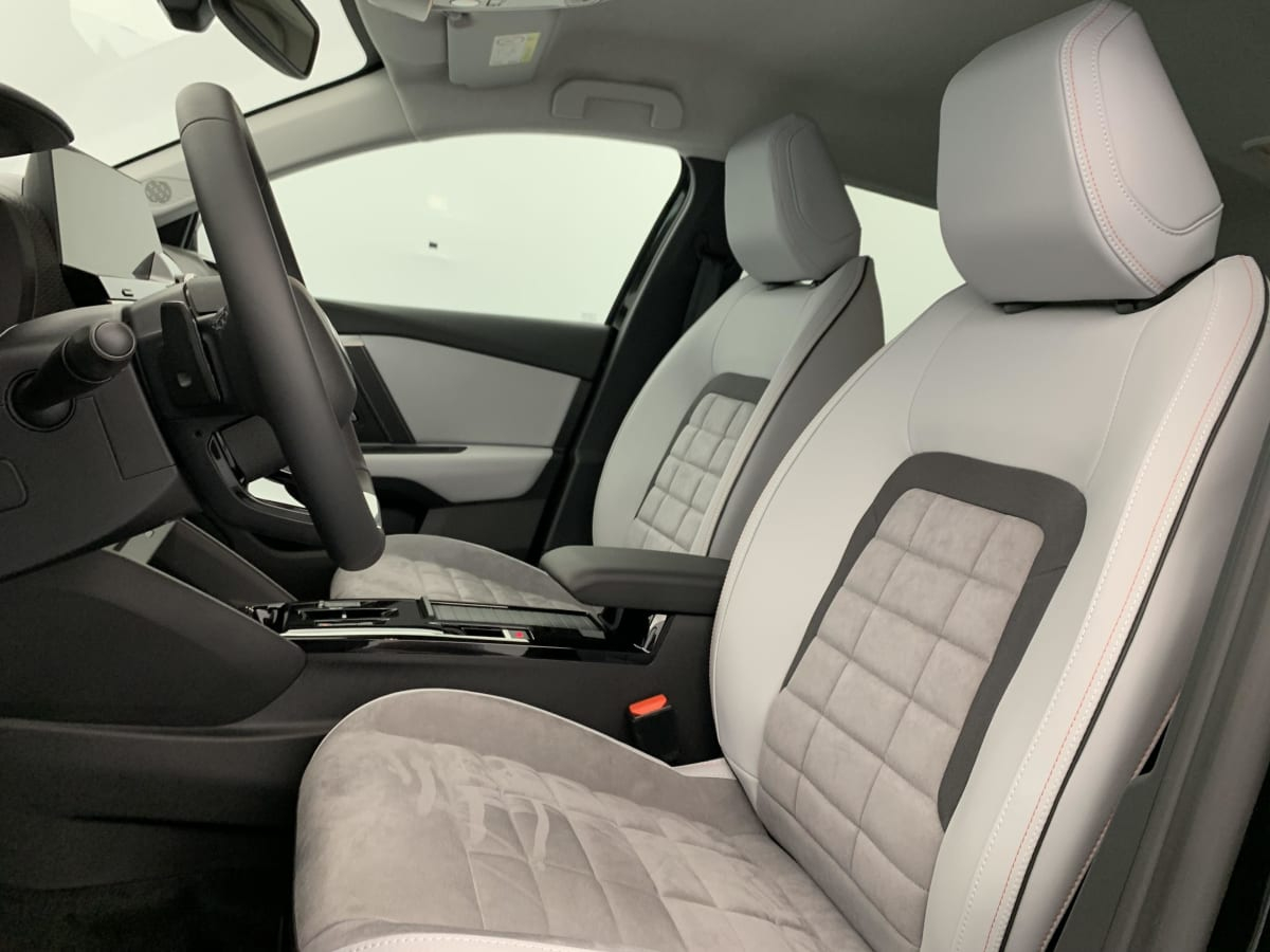 Citroën C4 — photo 20