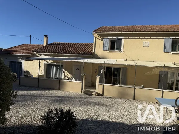 Villa 7 pièces 213 m²