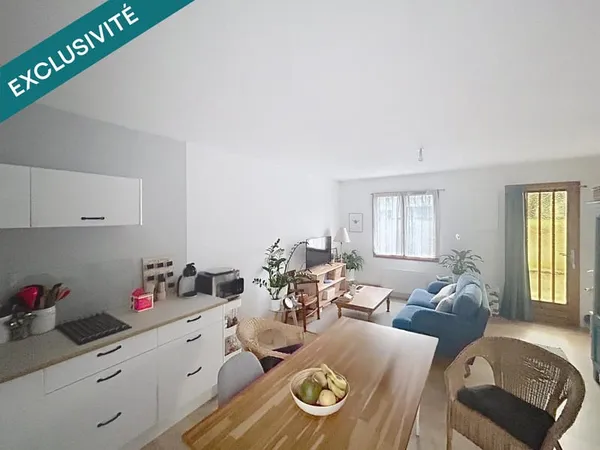 Maison Duplex lumineuse avec jardin au calme