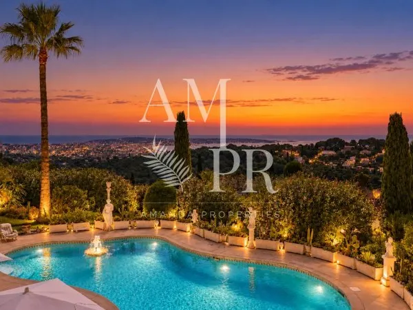 Villa de style méditerranéen: Superbe vue mer