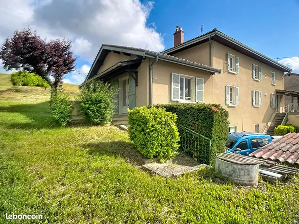 Maison 10 pièces 200 m²