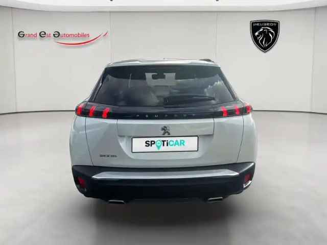 Peugeot 2008 1.2 puretech 130ch s&amp;s roadtrip eat8 — photo 4