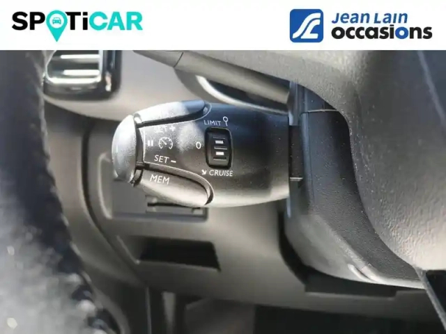Citroën C5 Aircross puretech 130 s&amp;s eat8 — photo 21