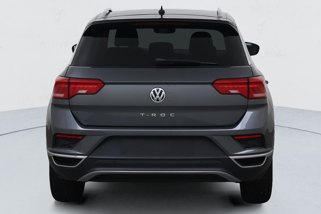 Volkswagen T-Roc — photo 3
