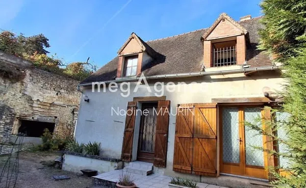 A rénover Maison de 83 m² St Julien de Chedon