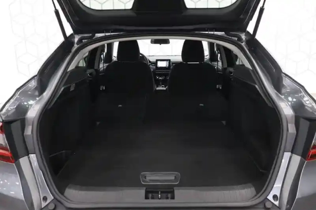 Renault Arkana tce 140 edc fap — photo 14