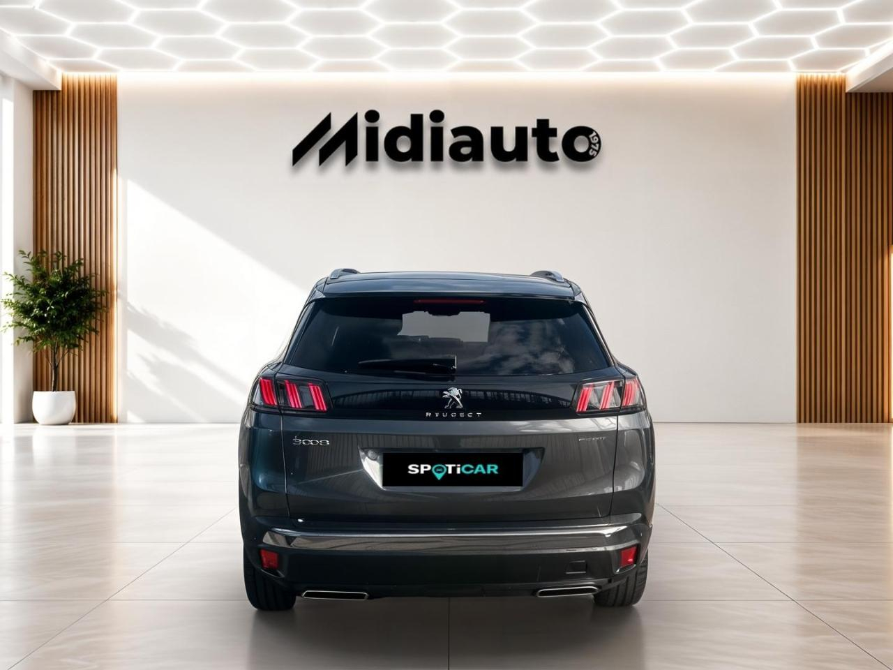 Peugeot 3008 plug-in hybrid 225 gt e-eat8 + toit ouvrant / char — photo 4