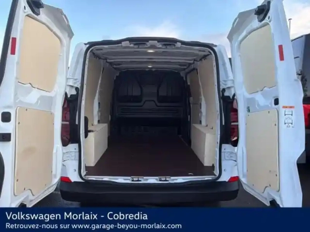 Volkswagen Transporter fg van l1 2.0 tdi 150ch business bva8 — photo 12