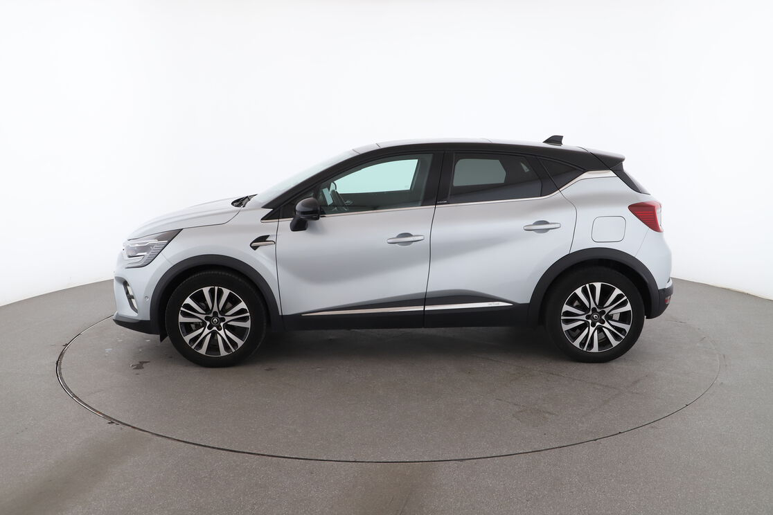 Renault Captur 1.6 E-Tech Plug-in Initiale Paris — photo 2