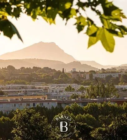 Aix-En-Provence - Terrain A Batir - 1200m²