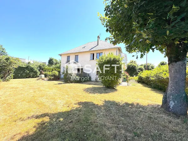 Maison indépendante avec jardin