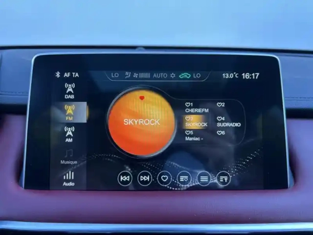Mg Ehs luxury phev — photo 16