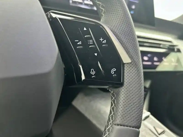 Peugeot 3008 hybrid 145 e-dcs6 — photo 46