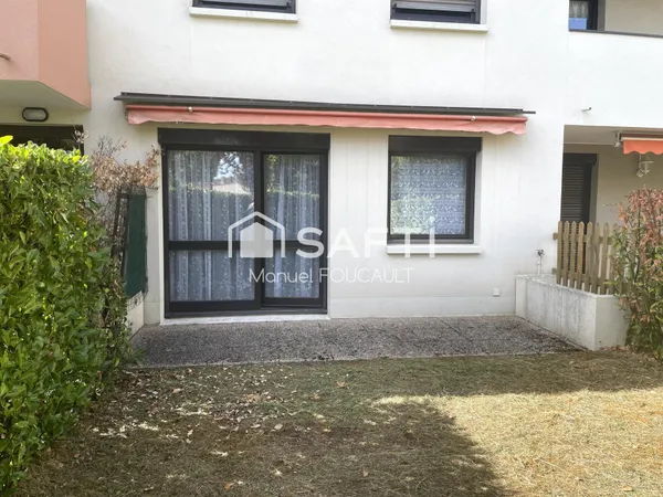 DIJON Canal - Studio de 30 m2 - Terrasse de 8 m2 et jardin de plus de 20 m2
