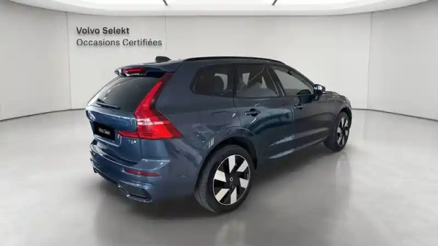 Volvo Xc60 t6 awd hybride rechargeable 253 ch+145 ch geartronic 8 — photo 3