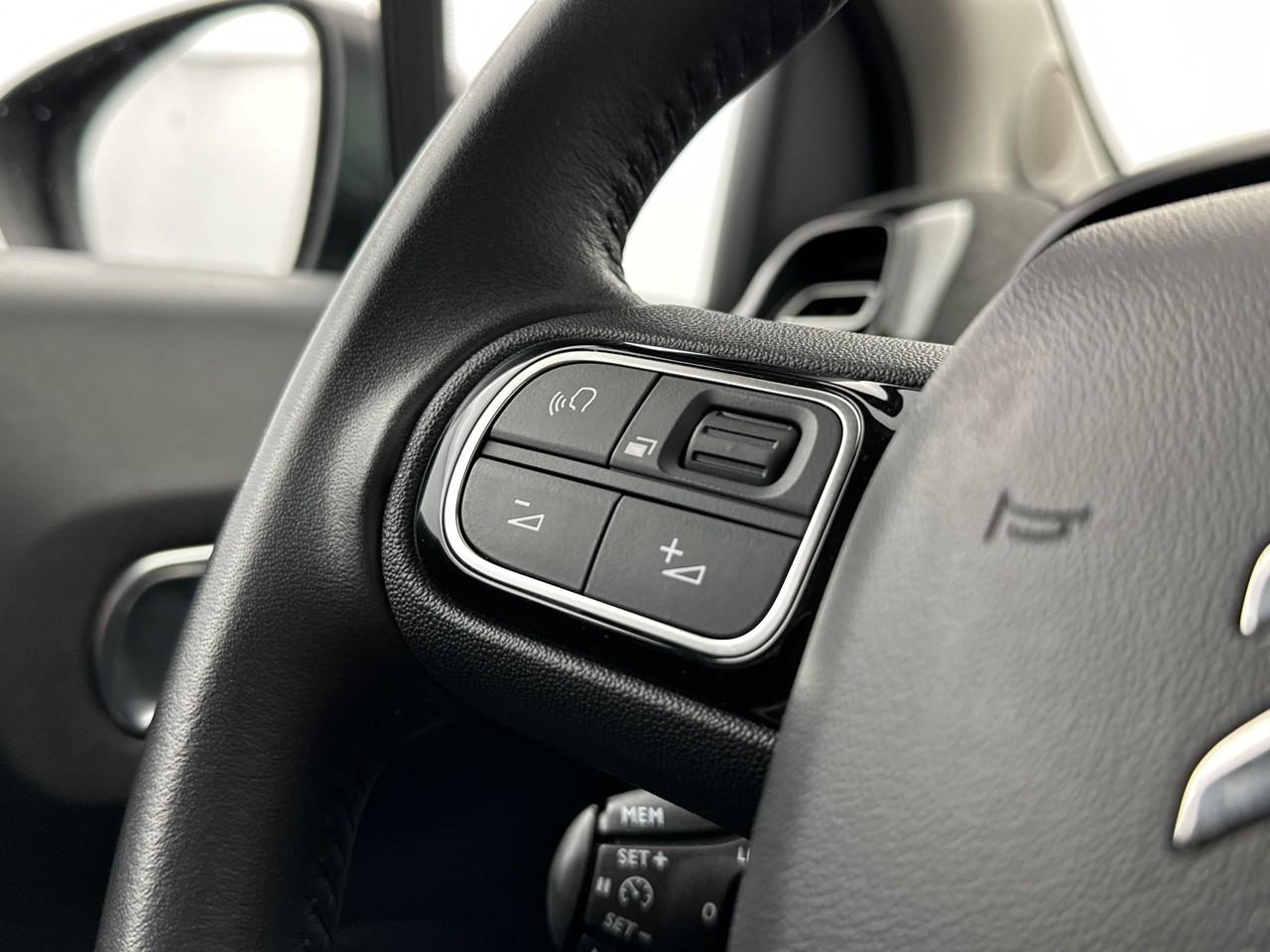 Citroën C3 Aircross puretech 130 s&s eat6 max — photo 17