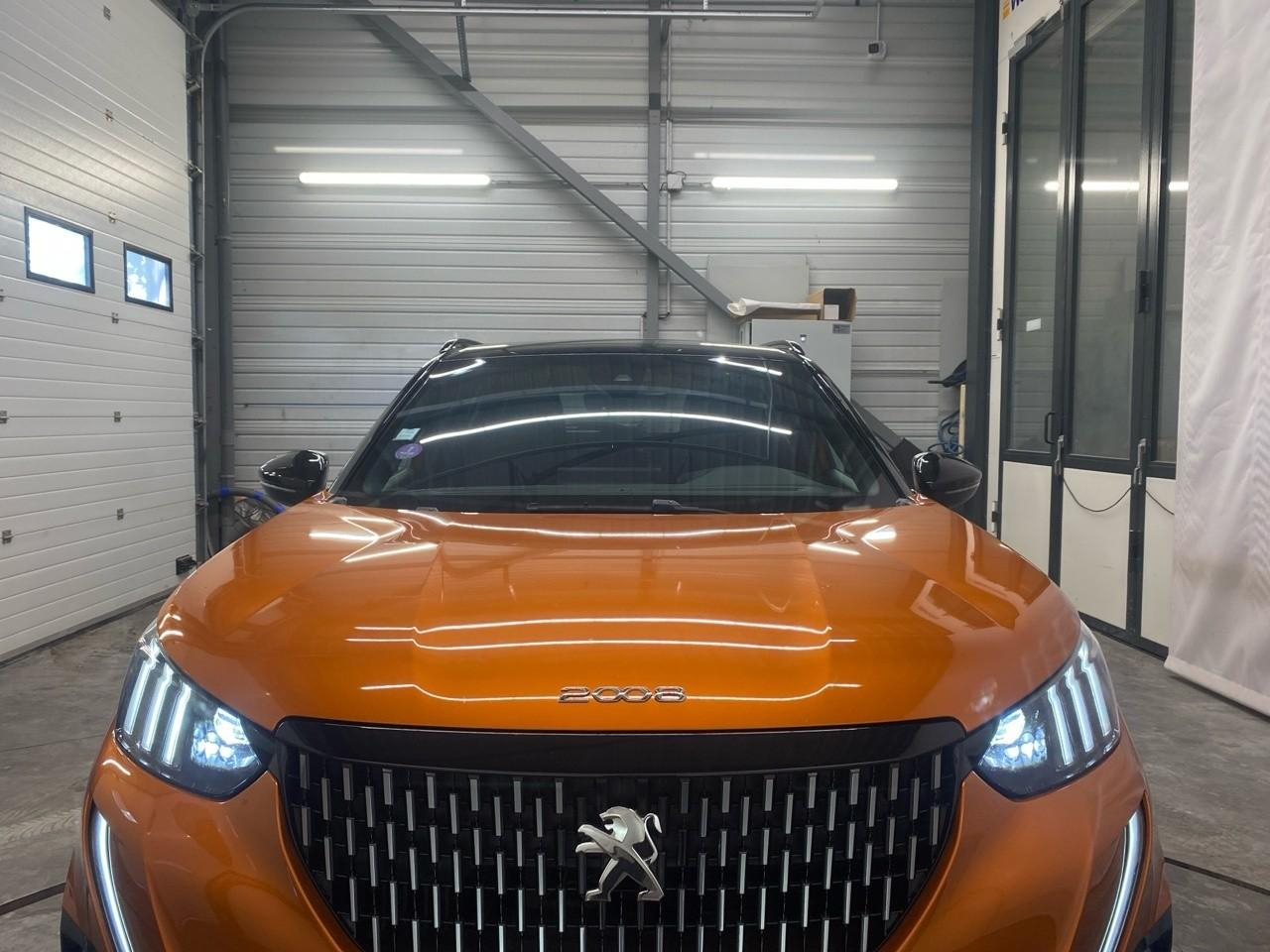 Peugeot 2008 puretech 130 s&s eat8 gt — photo 28