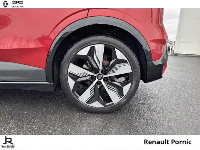 Renault Megane e-tech electric ev60 220ch techno optimum charge — photo 23