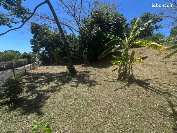 Terrain 516 m² La-Montagne