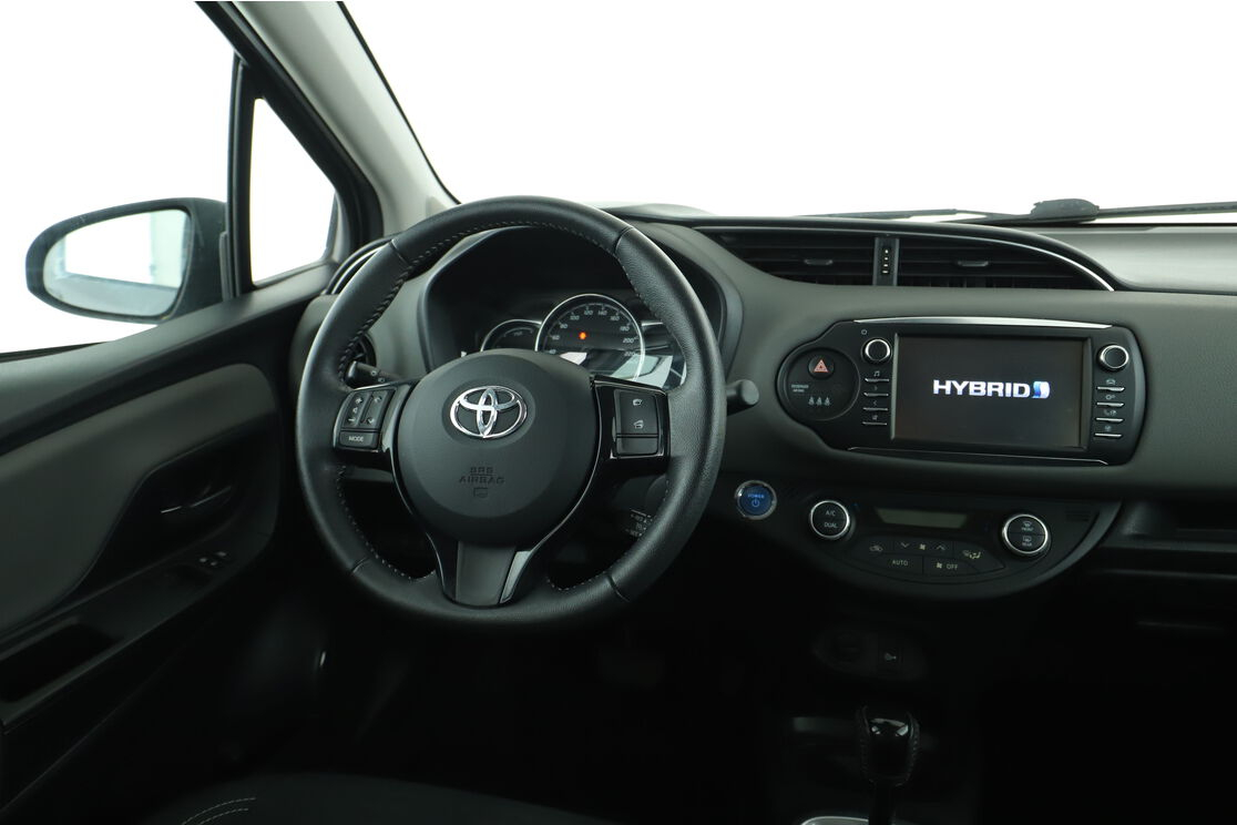 Toyota Yaris 1.5 Hybrid France Business — photo 12