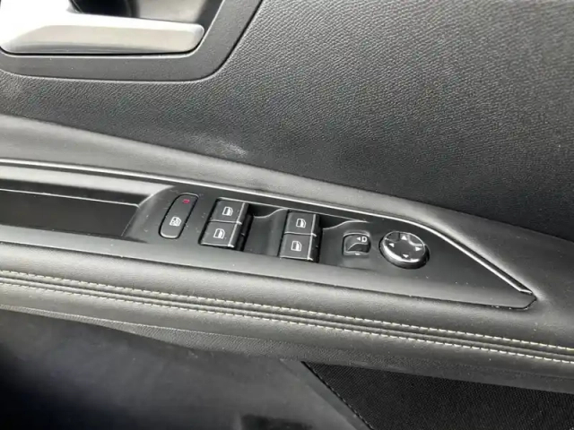 Peugeot 3008 puretech 130ch s&amp;s eat8 — photo 60