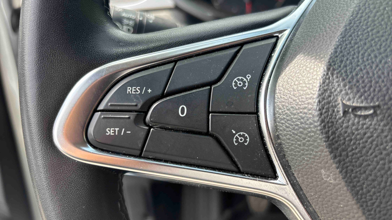 Renault Captur TCe 90 — photo 19