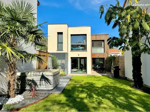 Villa contemporaine Quartier de la glacière