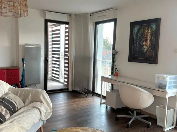 Location meublée 60 m2 bordeaux avec 1 PK