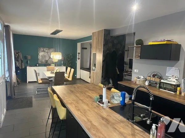 Maison 3 pièces 90 m²