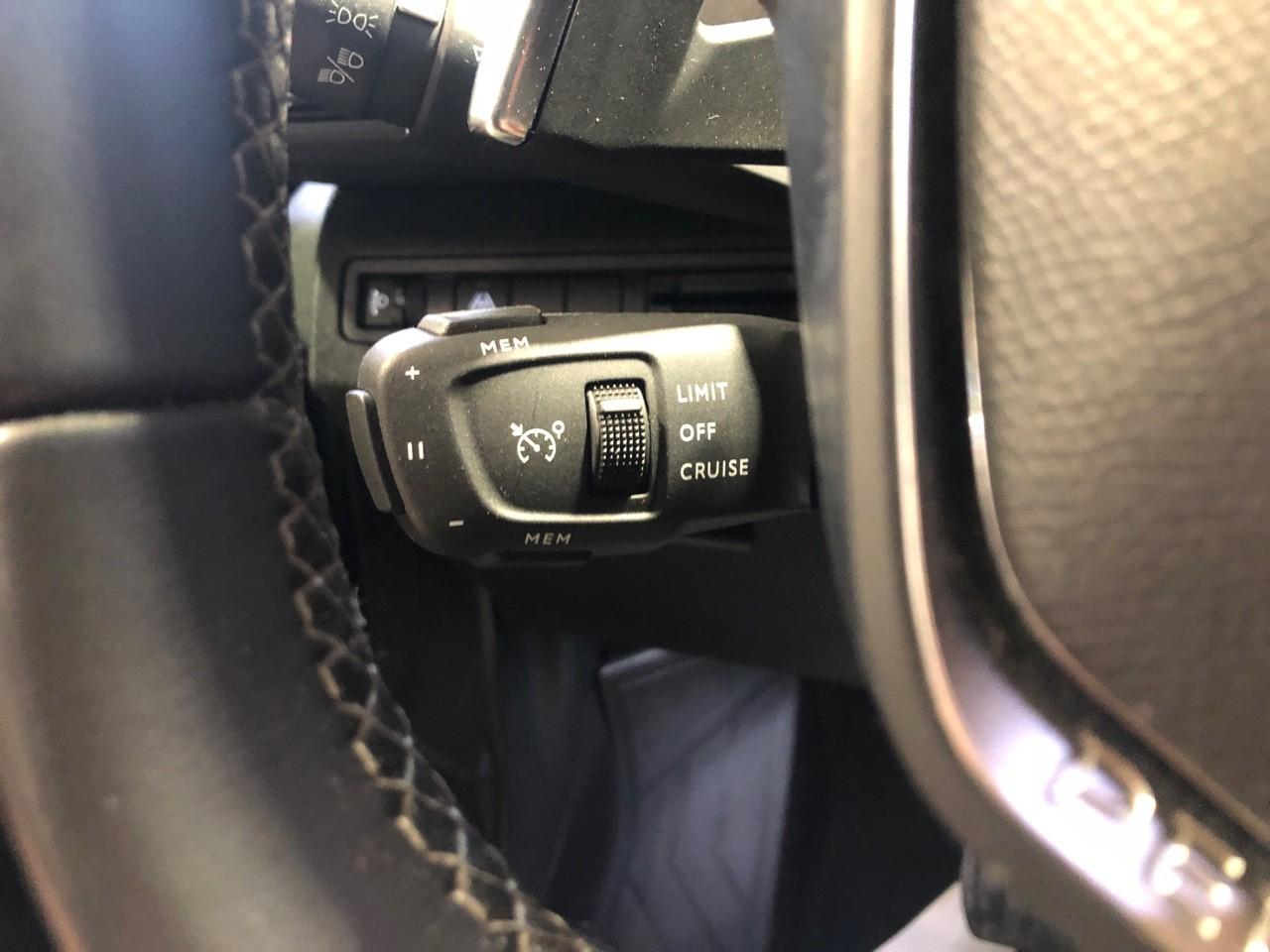Peugeot 3008 bluehdi 130ch s&s eat8 allure pack — photo 16