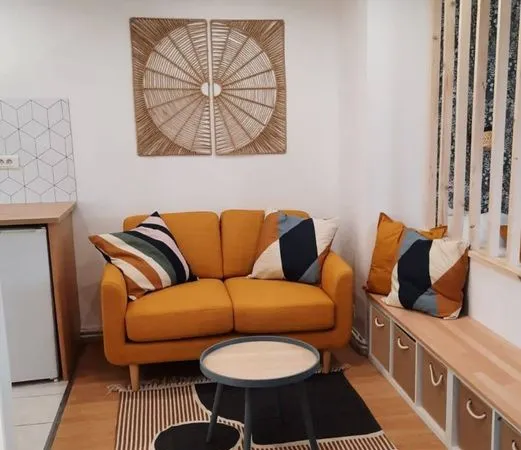 Studio meublé de 24m² 480 charges comprises
