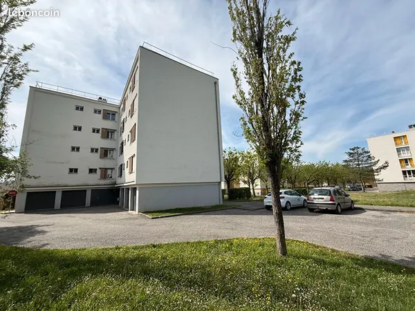 Appartement 4 pièces 73 m²