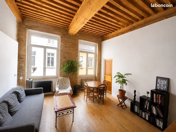Appartement Canut T3 - 62,5 m² carrez + 16m² utiles - 2 chambres + mezzanine - cachet (pierre, parqu