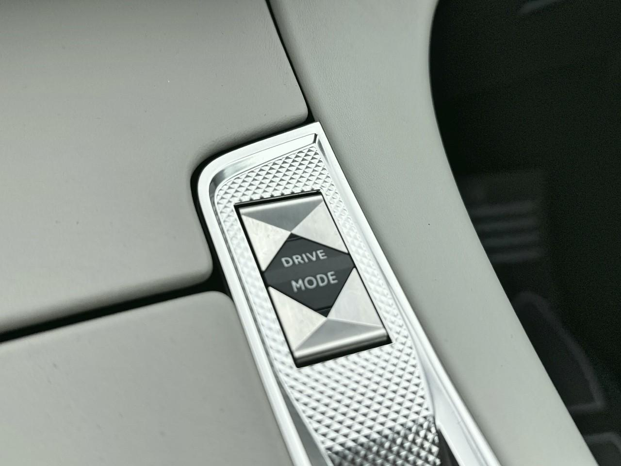 Ds Ds 7 crossback e-tense 4x4 360 la premiere / full options — photo 28