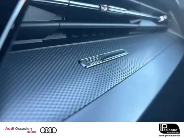 Audi A3 sportback 40 tfsie 204 s tronic 6 — photo 30