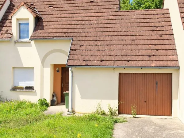 MAISON MITOYENNE 3 PIÈCES - 63 M² AVEC JARDIN DE 255 M² À SAINT HONORÉ LES BAINS