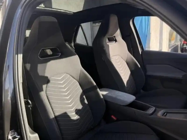 Cupra Born 204ch l 58 kwh v — photo 8