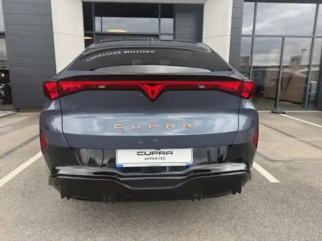 Cupra Tavascan 286ch 77 kwh v — photo 6